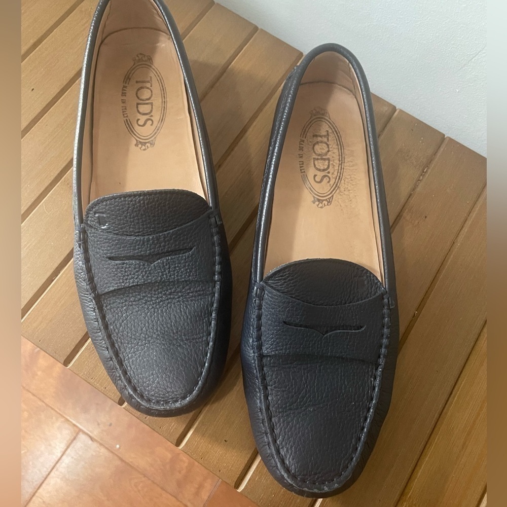 Tod’s women loafer size 39